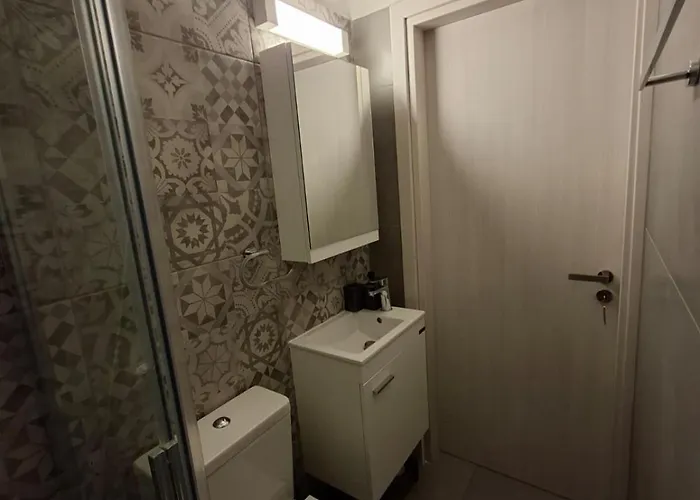 Luxury 1br With View Larnaca