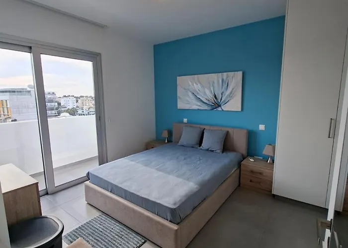 Luxury 1br With View Apartman *